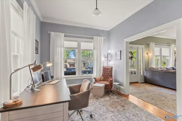 821 Johnston Street SE, Decatur, AL 35601