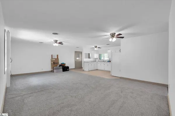 231 Lakeshore Drive, Fair Play, SC 29643