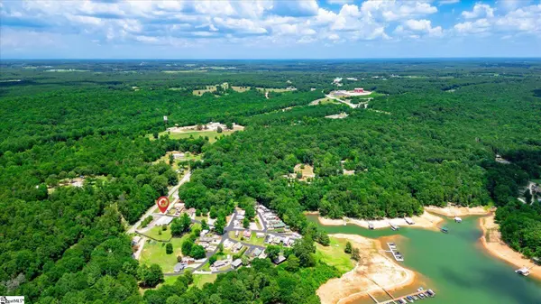 231 Lakeshore Drive