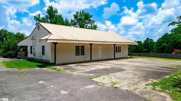 231 Lakeshore Drive, Fair Play, SC 29643
