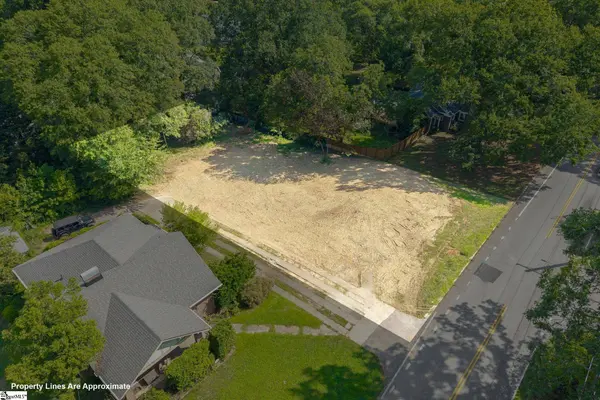 300 W Faris Road, Greenville, SC 29605