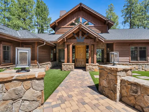 feature image of Do You Really Need a Real Estate Agent to Buy a House in Arizona?