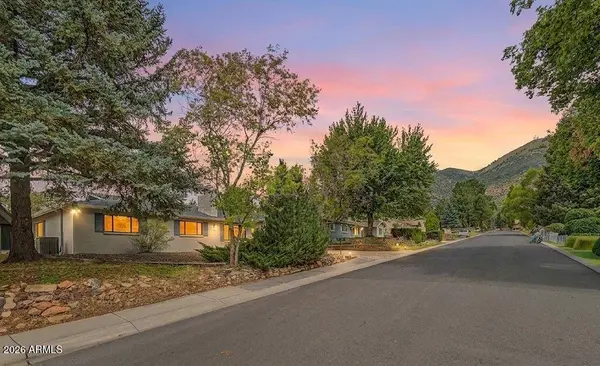 3207 N MANOR Road, Flagstaff, AZ 86004