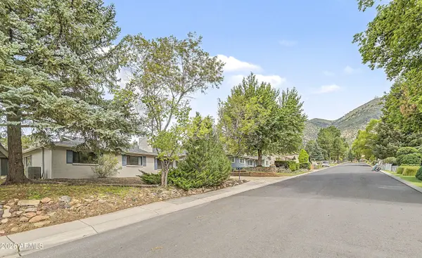 3207 N MANOR Road, Flagstaff, AZ 86004