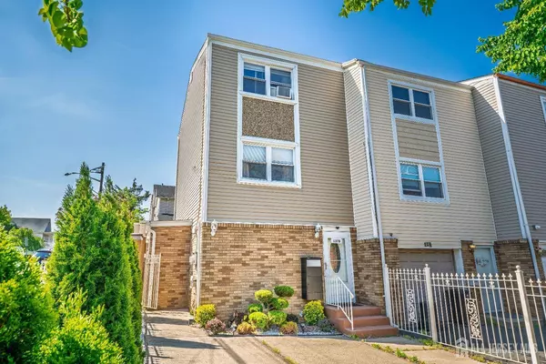 137 Paul Robeson BLVD #B, New Brunswick, NJ 08901