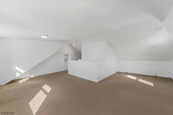 609 Harrison Pl, Linden City, NJ 07036