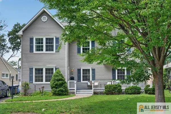 65 Hollywood AVE, Metuchen, NJ 08840