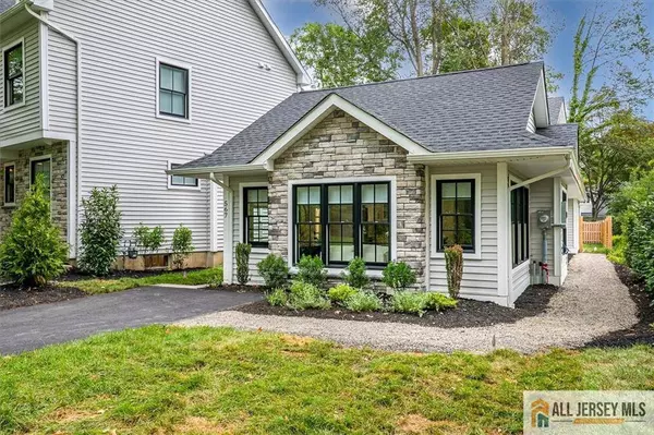 567 Riverside DR, Princeton, NJ 08540