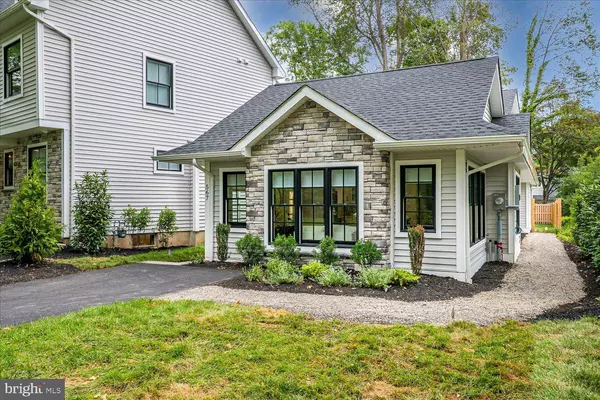 567 RIVERSIDE DR, Princeton, NJ 08540