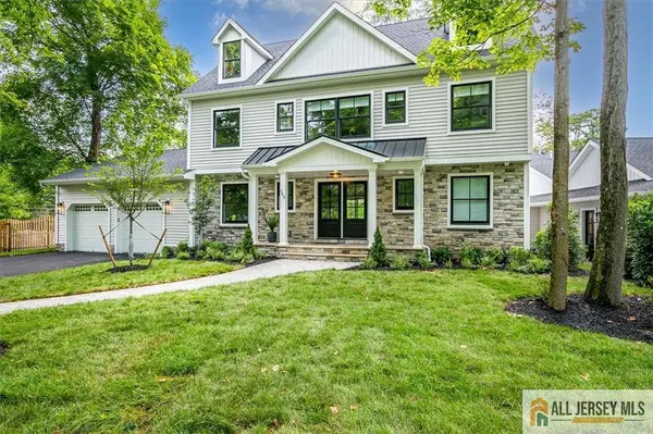 569 Riverside DR, Princeton, NJ 08540