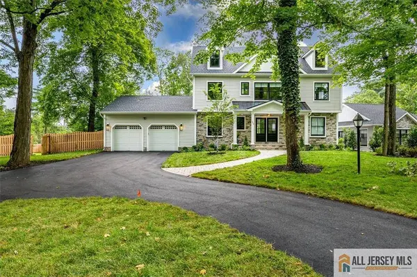 569 Riverside DR, Princeton, NJ 08540