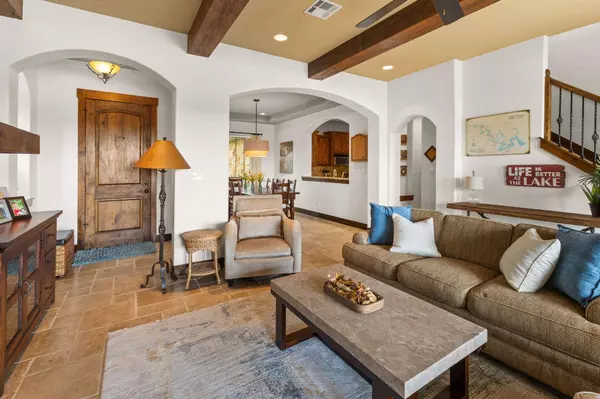 2804 Lohman Ford RD #B, Lago Vista, TX 78645