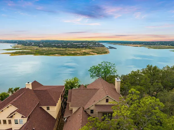 2804 Lohman Ford RD #B, Lago Vista, TX 78645