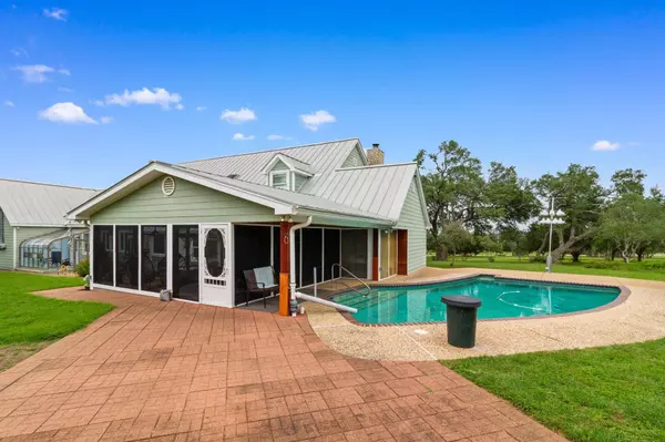 203 Grande ST, Driftwood, TX 78619