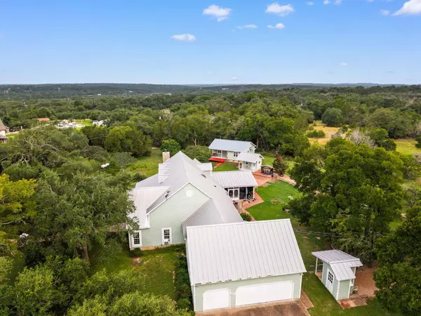 203 Grande ST, Driftwood, TX 78619