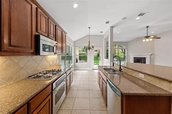 11709 Woodland Hills TRL, Austin, TX 78732