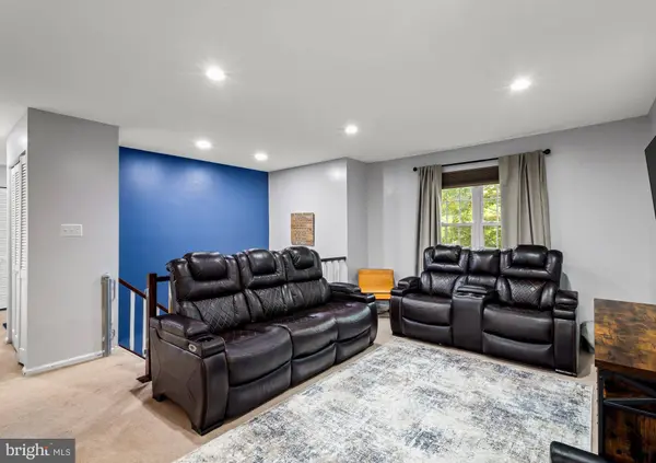 3 WALTHAM WAY, Sicklerville, NJ 08081