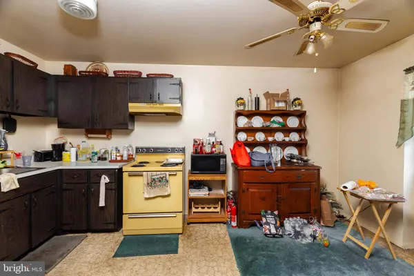 1216 LIBERTE CT, Burlington, NJ 08016