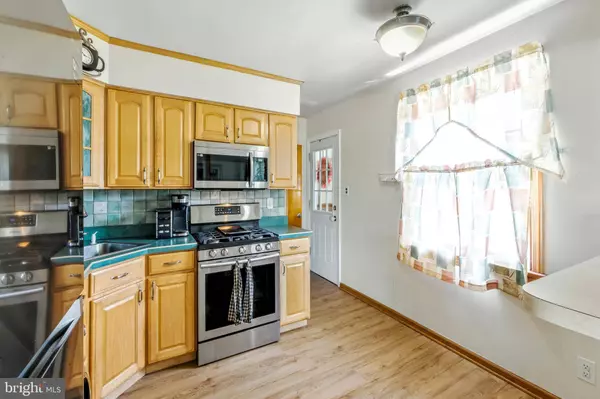 116 N PENNSYLVANIA AVE, Blackwood, NJ 08012