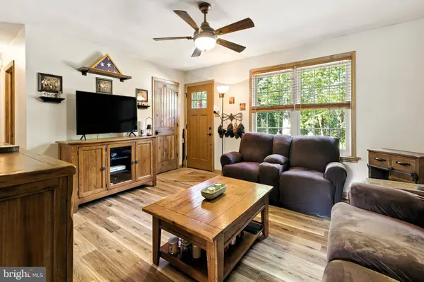 30 CEDAR HILL DR, Sicklerville, NJ 08081