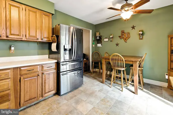 30 CEDAR HILL DR, Sicklerville, NJ 08081