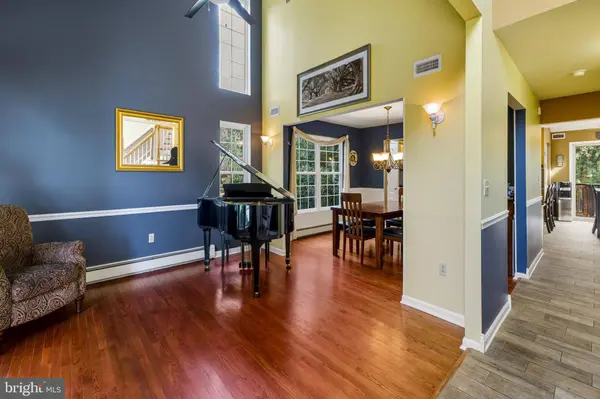 9 ORCHARD AVE, Blackwood, NJ 08012