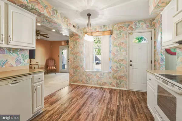 8221 CORBETT, Pennsauken, NJ 08109