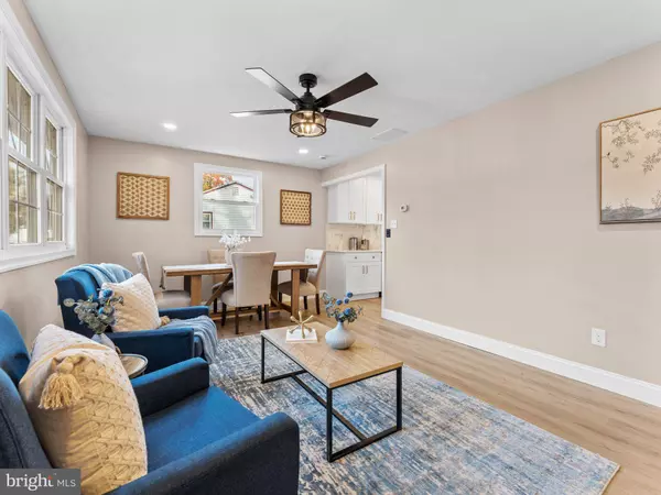 800 BENTLEY RD, Lindenwold, NJ 08021