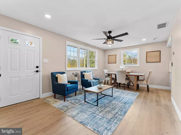 800 BENTLEY RD, Lindenwold, NJ 08021