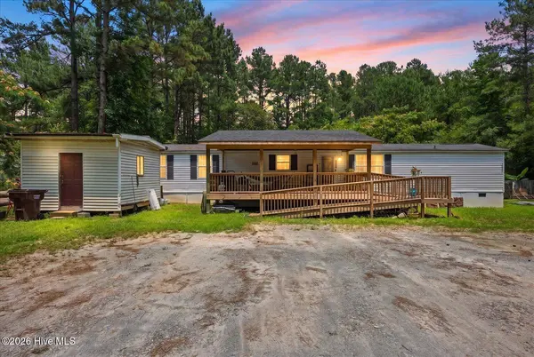 1223 Arvida Spur RD, Rocky Point, NC 28457