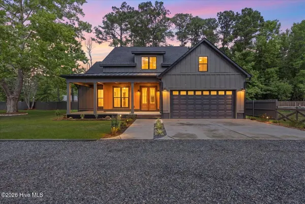 511 Friends RD SE