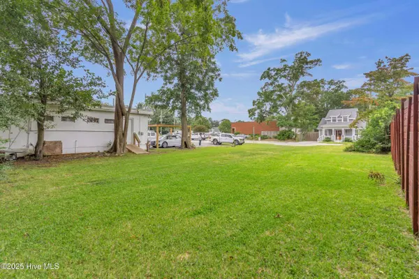 6 Montgomery AVE, Wilmington, NC 28405