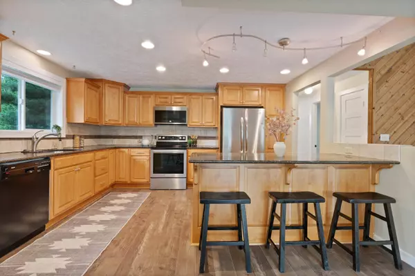 6210 S Paula Ct, Spokane, WA 99223