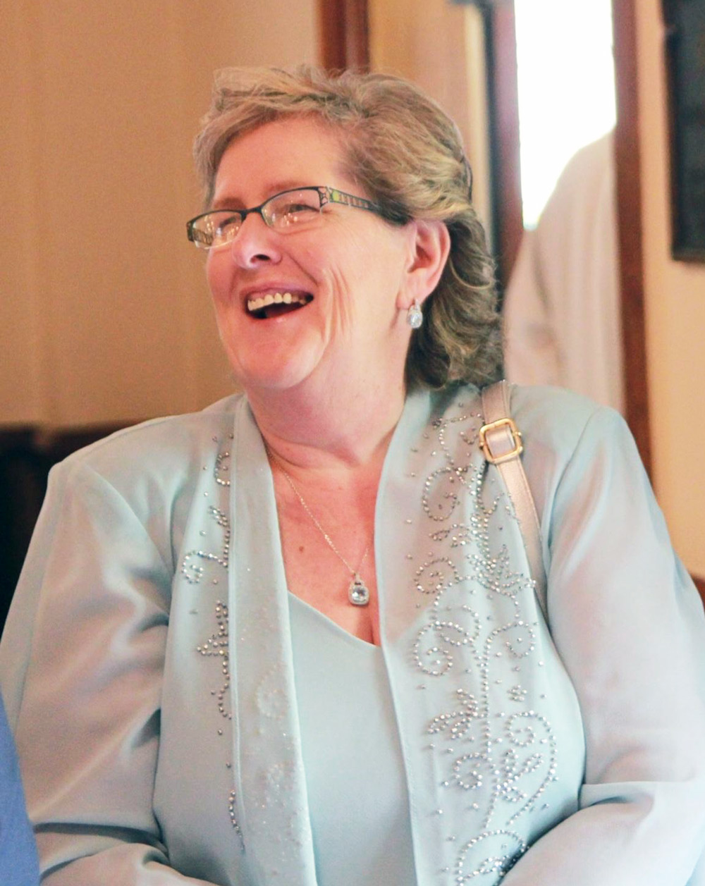 Tina Leonard