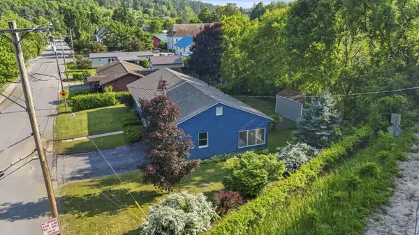 31 McCrea ST, Au Sable Forks, NY 12912