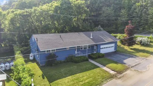 31 McCrea ST, Au Sable Forks, NY 12912