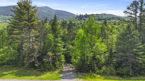 9997 NYS Route 9N, Keene, NY 12942