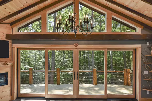 73 Beech ST, Jay, NY 12941