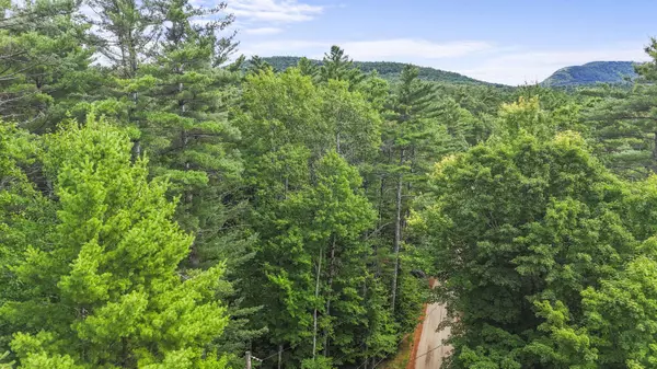 0 River RD, Jay, NY 12941