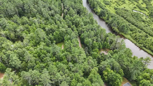 0 River RD, Jay, NY 12941