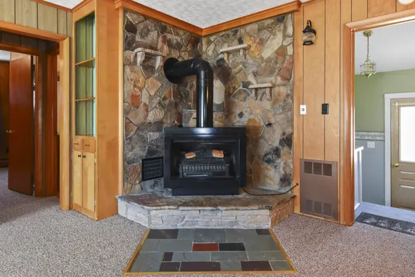 14 Haselton RD, Au Sable Forks, NY 12912