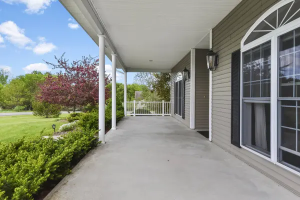 1 Ormsby CIR, Peru, NY 12972