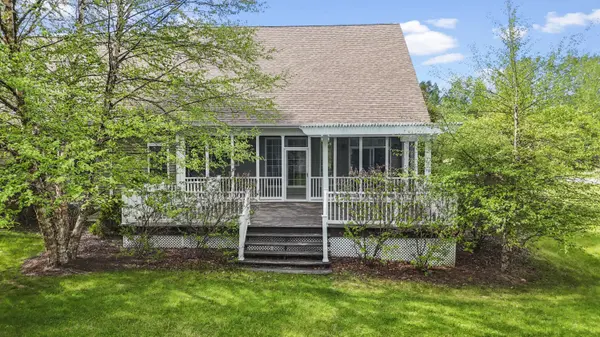1 Ormsby CIR, Peru, NY 12972