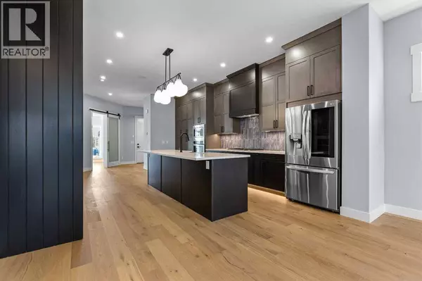 1415 27 Street SW, Calgary, AB T3C1L4