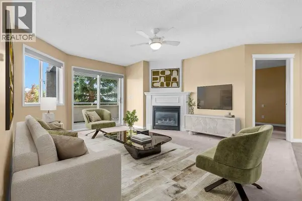 201, 20 Country Hills View NW, Calgary, AB T3K5A3