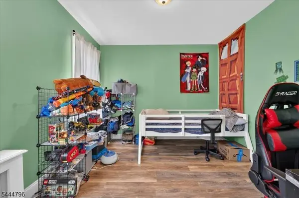 603 Lincoln Blvd, Middlesex Boro, NJ 08846