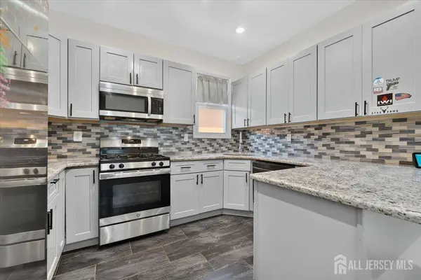 603 Lincoln BLVD, Middlesex County, NJ 08846