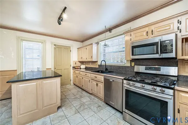 1748 S Sycamore ST, Petersburg, VA 23805