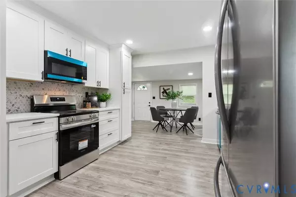 3885 Strawberry Plains RD, Williamsburg, VA 23188