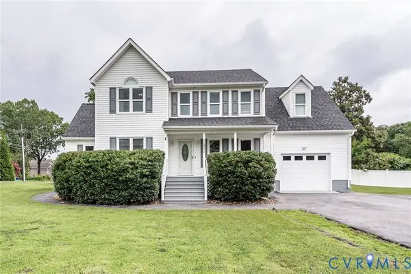 11901 Warfield Estates DR, Chester, VA 23831
